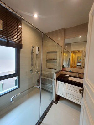picture FOR RENT THE GRAND PINKLAO / 4 bedrooms 4 bathrooms / 112 Sqw. 370 Sqm. **95,000** CLOSE TO MAHIDOL UNIVERSITY SALAYA - 10/10