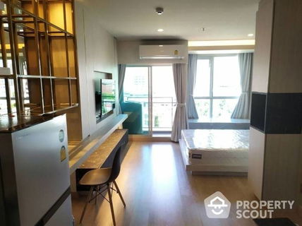 รูปภาพ 1-BR Condo at Lumpini Selected Sutthisan-SaphanKwai near BTS Saphan Khwai (ID 637379)