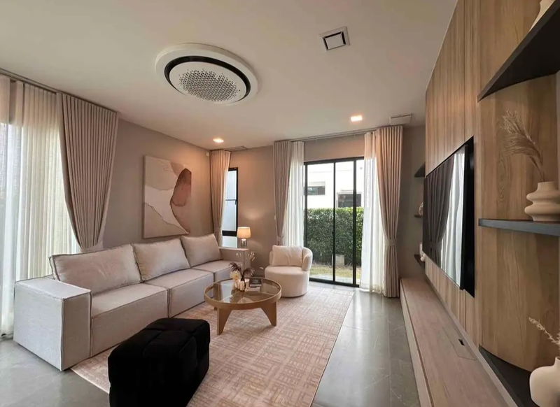 Houses for rent : House For Rent Mantana Bangna KM.15 Furnished (P295)