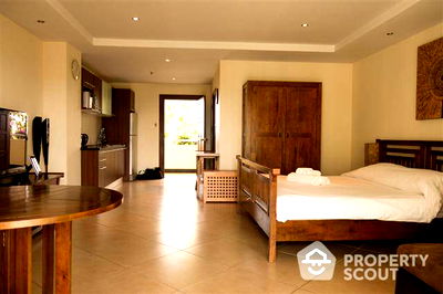 Condos for rent Jomtien Sai 2 : Studio Condo at The Residence Jomtien Beach close to Pattaya South (ID 1556702)