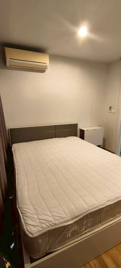 For rent, Regenthome20 floor8 building B studio room size 31 sqm (with washing machine) 🆔 line: ey_annie