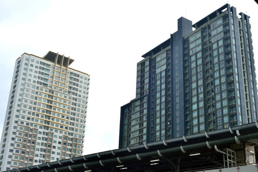 รูป ✨ คอนโดที่ตื่นปุ๊บก็ทำงานได้เลย Q House Sathorn สายรักความเงียบ แต่อยากติดรถไฟฟ้า ห้องนี้ตอบจบ ✔ - รูปที่ 6/7