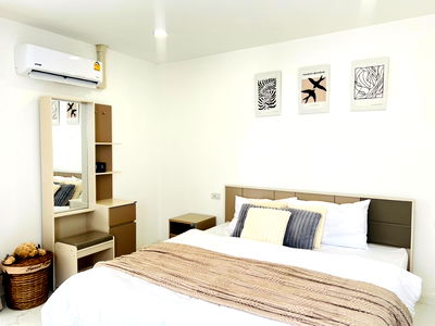 Condos for sale Muang Chiang Mai Chiang Mai : For Sale: SR Complex – 1 Bedroom, 1 Bathroom, 38 sq.m., 14th Floor, near Sarasas Witaed Chiang Mai School (ID:1112CS)