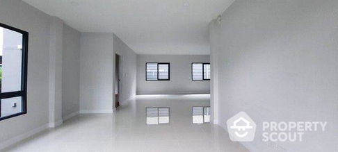 4-BR House at Centro Vibhavadi in Don Mueang (ID 2169587)