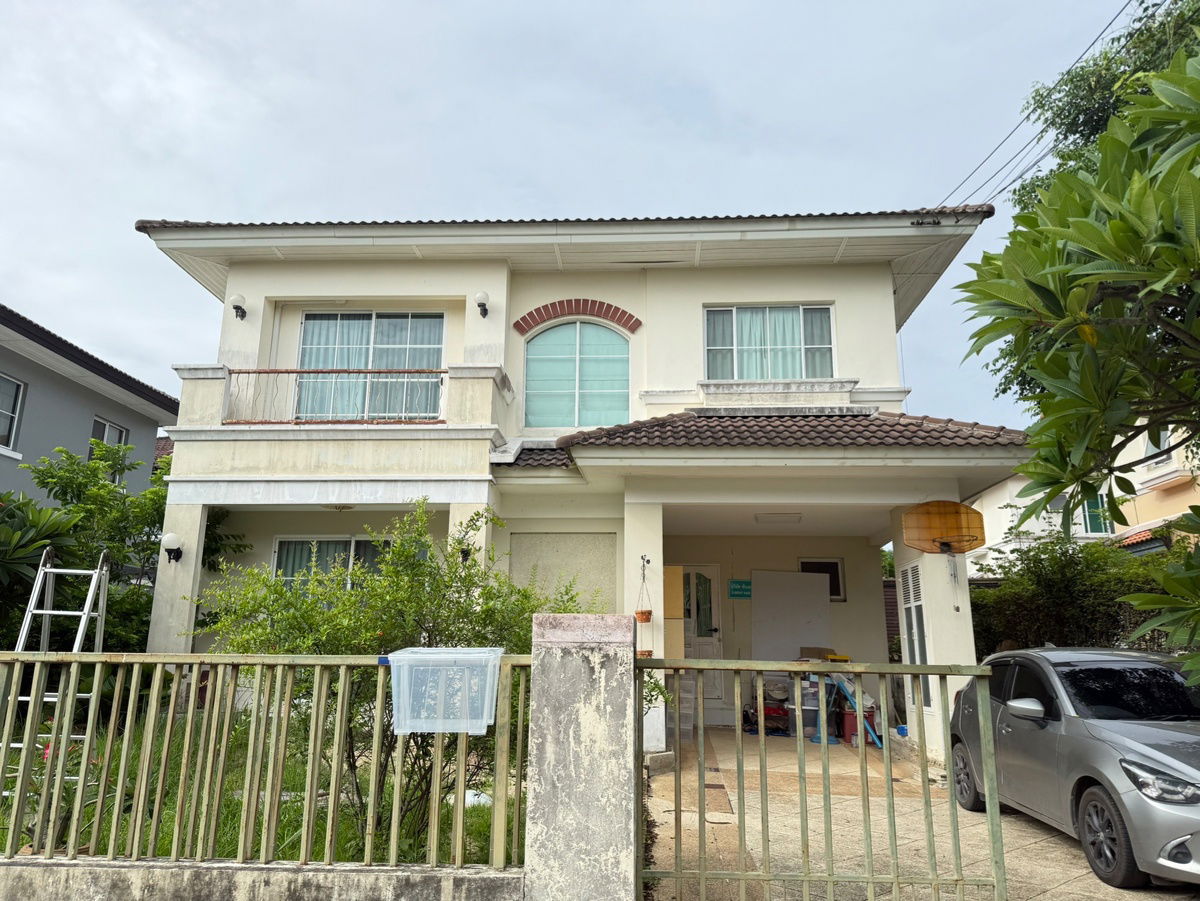 picture House for Sale – Chaiyapruek Thepharak Project (By Owner) - 1/8