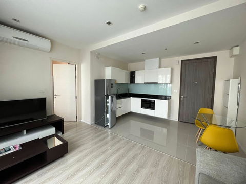 WS958 🏢 ให้เช่า Quinn Condo รัชดา 17 — ทำเลดี ใกล้ MRT สุทธิสาร! เพียง 20,000 บาท/เดือน