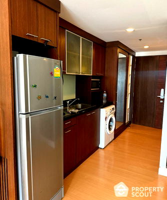 คอนโดให้เช่า : คอนโด 1-ห้องนอน ที่ เดอะ เทรนดี้ คอนโดมิเนียม ใกล้ BTS นานา (ID 2163291)