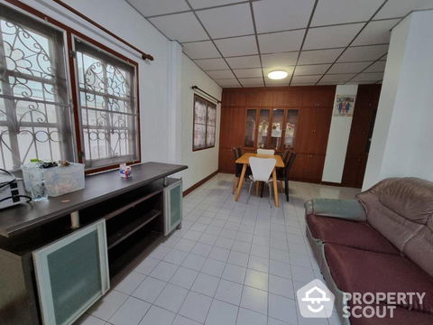 บ้าน 3-ห้องนอน ใน แสนแสบ (ID 1959477)