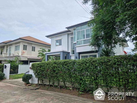 3-BR House in Bang Khu Rat (ID 1403329)