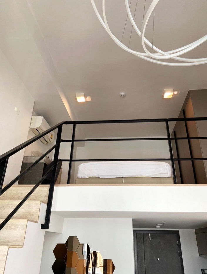 รูป P1034 ให่เช่าคอนโด IDEO New Rama9 (ไอดีโอ นิว พระราม9) ห้องDuplex ตกแต่งสวย เฟอร์ครบ พร้อมเข้าอยู่ทันที - รูปที่ 9/12