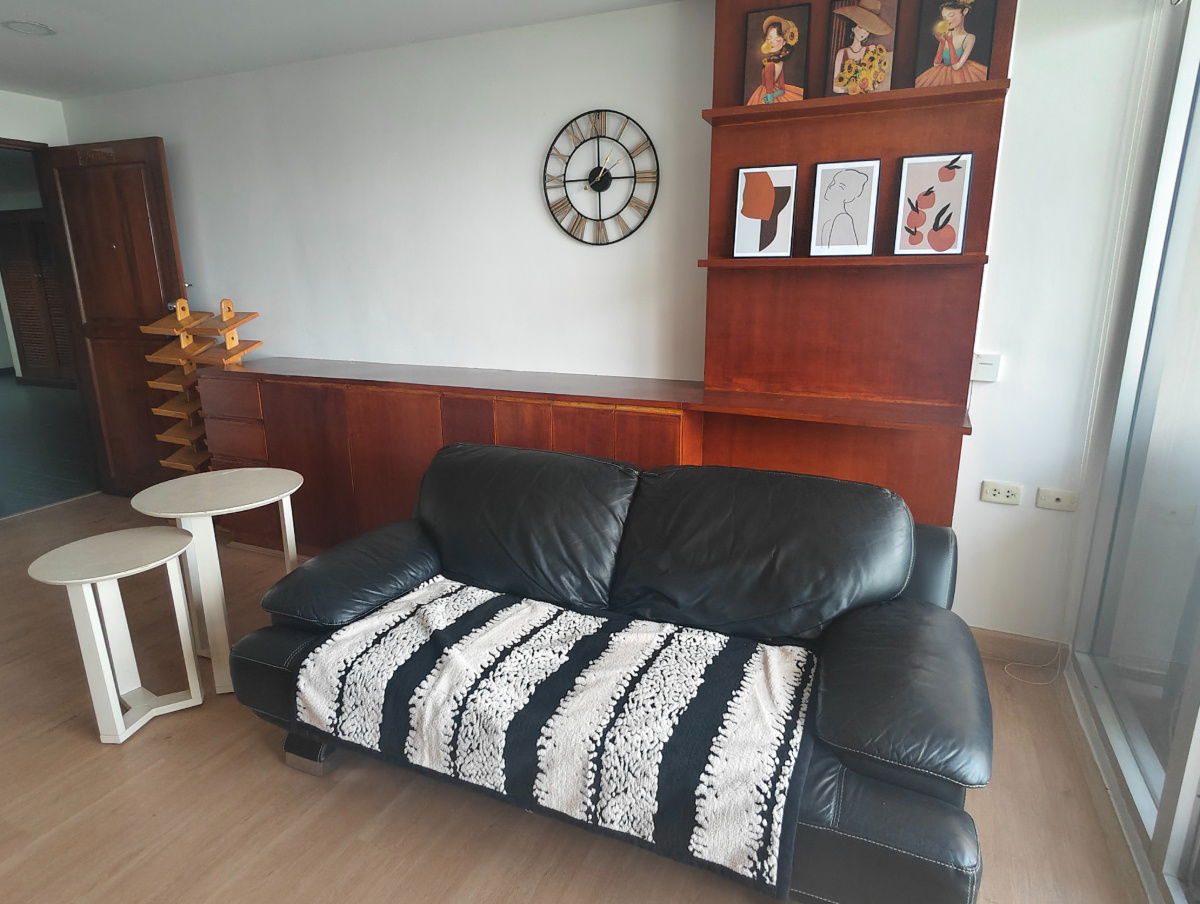 picture Condo for rent 1BR 47sqm  BTS Krungthonburi - 1/16
