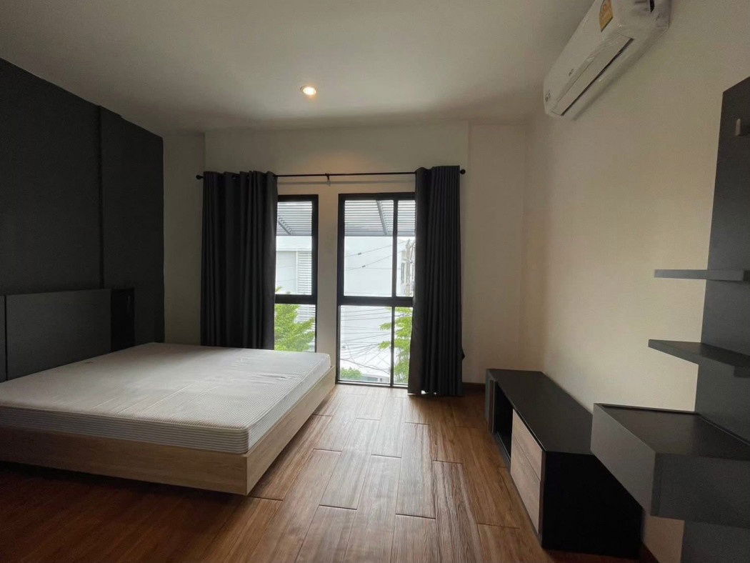 รูป ให้ เช่า ทาวน์โฮม M1157 Areeya Mandarina Sukhumvit 77 130 ตรม 33 ตรว - รูปที่ 10/12