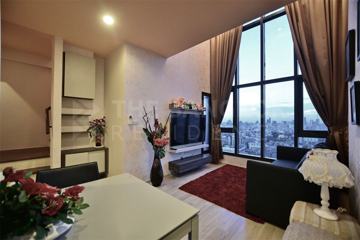 รูป Centric Huaikwang- ปล่อยเช่า 25,000 บาท/เดือน, 1B1B 60 ตรม duplex ห้องหายาก ห้องสวย ราคาดี พร้อมอยู่( Line ID: real_realestate หรือ เบอร์ 0842824246) - รูปที่ 3/14