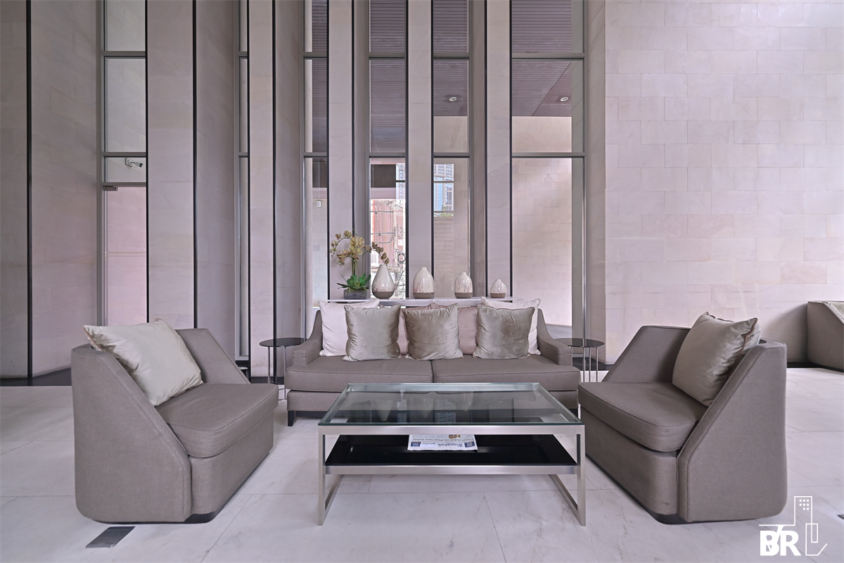 picture Luxurious Design, Elevated Atmosphere The Madison Condominium Sukhumvit 41 near BTS Phrom Phong - 4/9