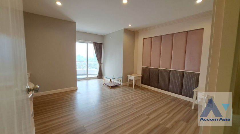 รูป 🔼🔽 AccomA 📩 Newly renovated 4 BR Condominium @Saichol Mansion (AA33852) - รูปที่ 12/20