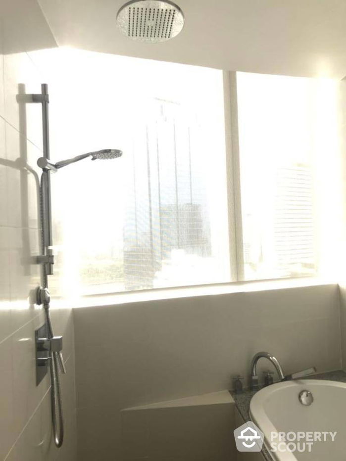picture 3-BR Condo at Millennium Residence @ Sukhumvit Condominium near BTS Phrom Phong (ID 515324) - 13/16