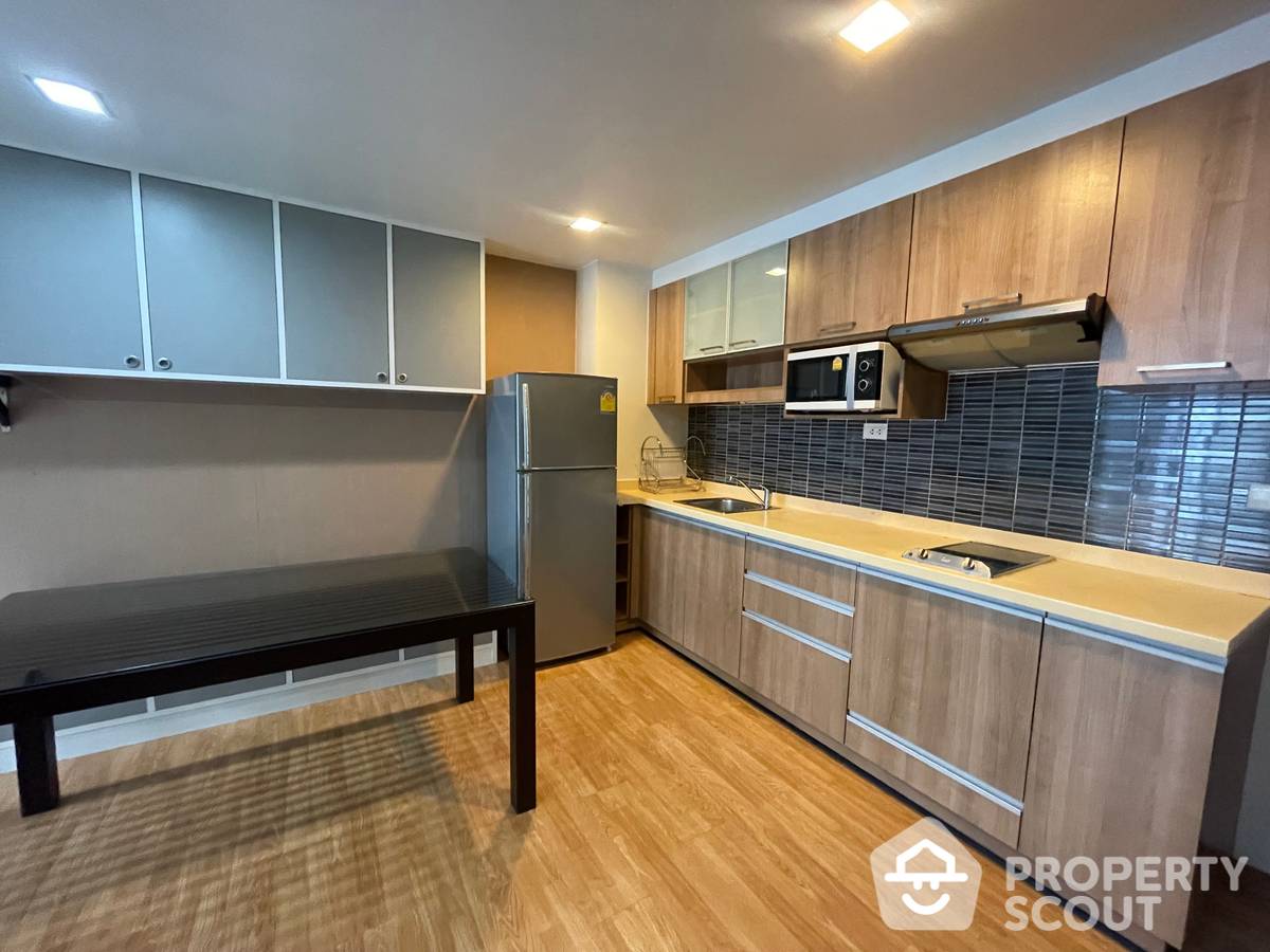 รูป คอนโด 1-ห้องนอน ที่ ดิ แอลโคฟ สุขุมวิท 49 ใกล้ BTS พร้อมพงษ์ (ID 2172244) - รูปที่ 3/10