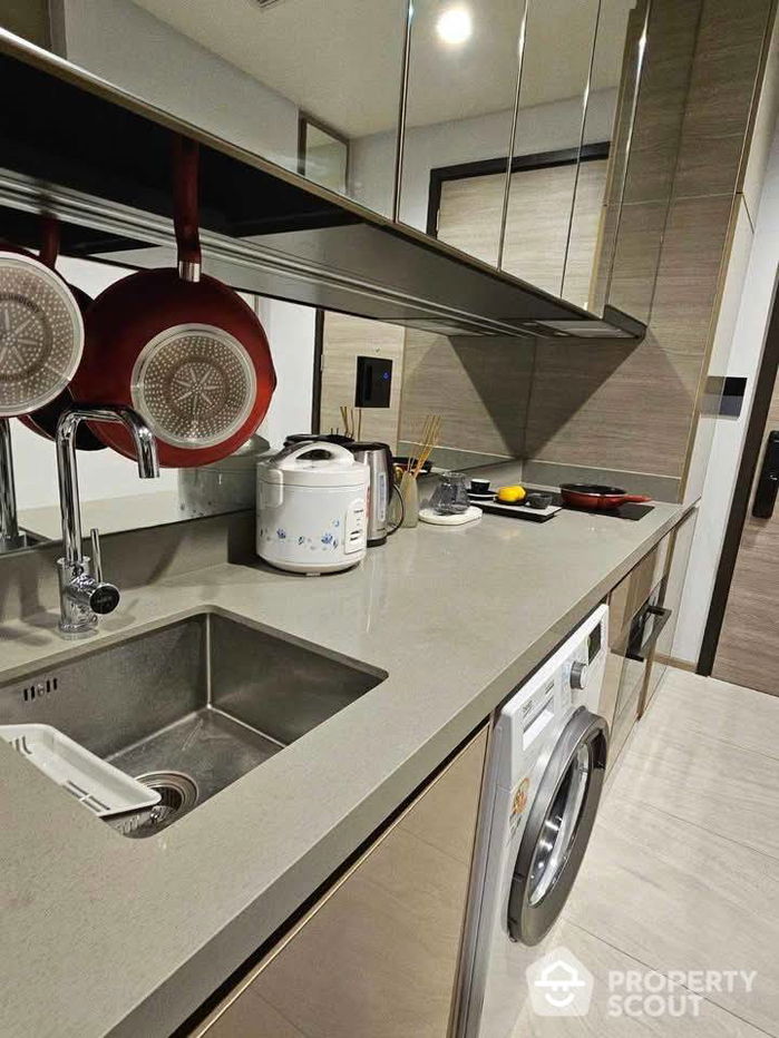 picture 1-BR Condo at The Crest Park Residences near MRT Phahon Yothin (ID 2072952) - 8/9