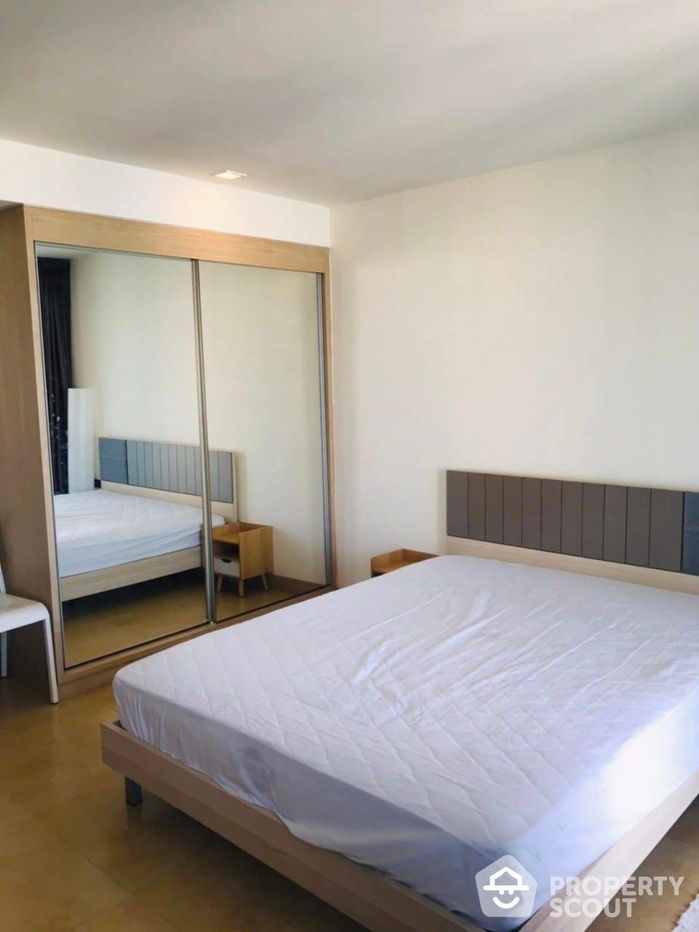 picture 1-BR Condo at The Cliff Pattaya close to Phratamnak (ID 1611485) - 9/12