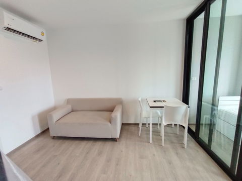🌆 For Rent: The Base Phetkasem - Just 100 m. from MRT | High floor, city view + Walk-in Closet @90condo 🌃