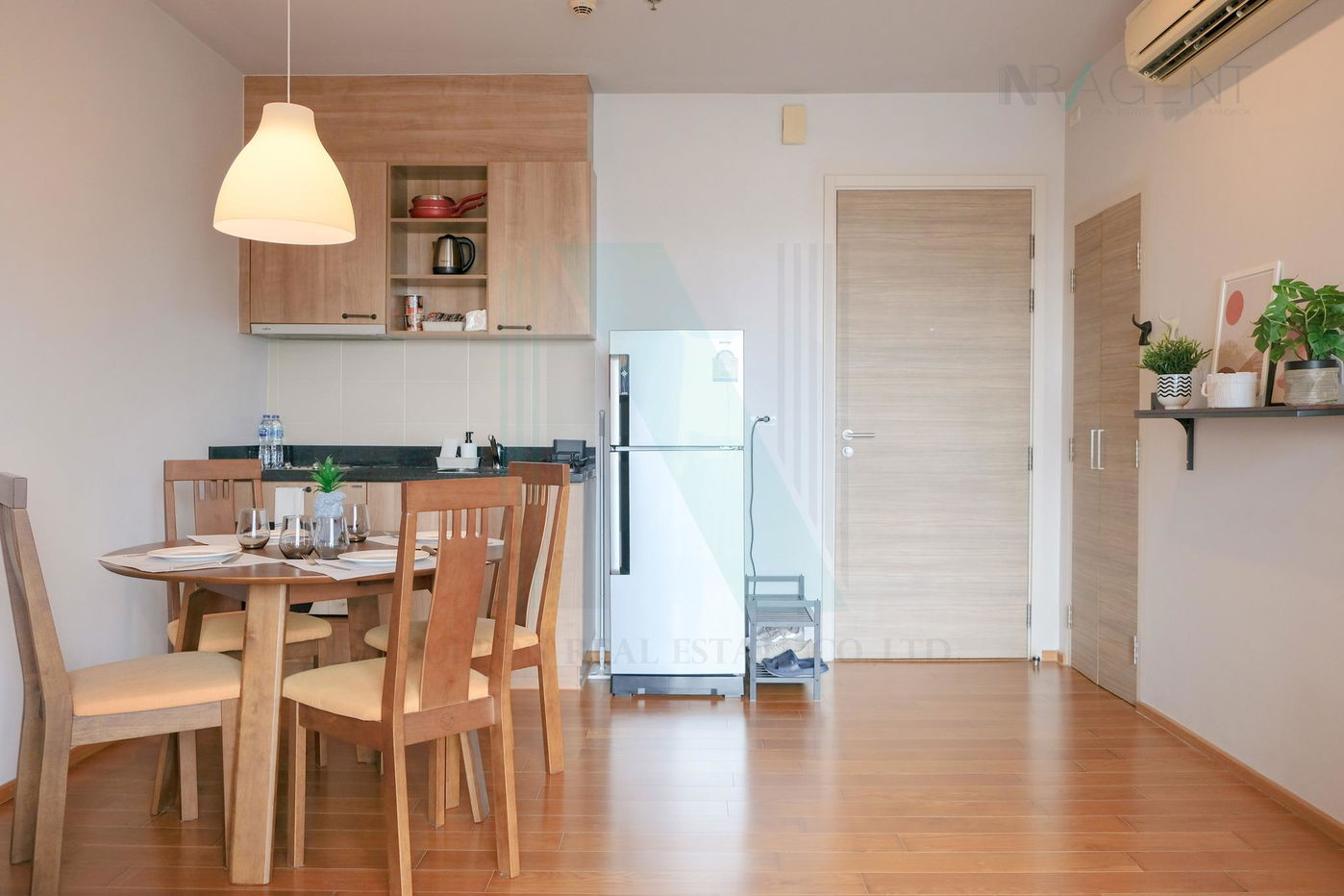 picture For Rent Condo HIVE TAKSIN Building 1, Floor 16,1 bed room, Room size 38 sqm - 8/8