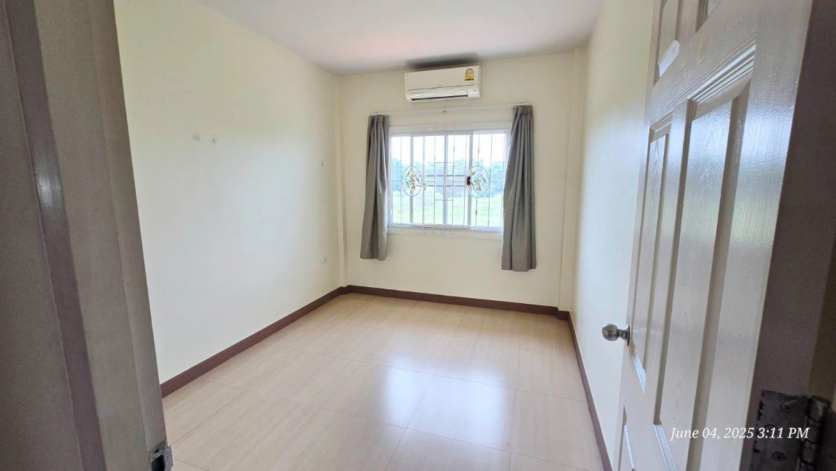 picture Townhouse for rent, 2 floors, Rueanrudee Village 4, Rangsit, Khlong 4 - 5/12