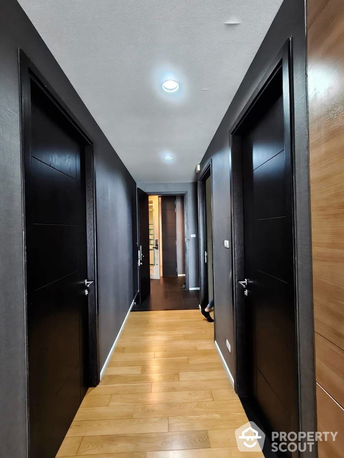 picture 2-BR Condo at Villa Sikhara Condominium close to Phrom Phong (ID 2171408) - 13/16