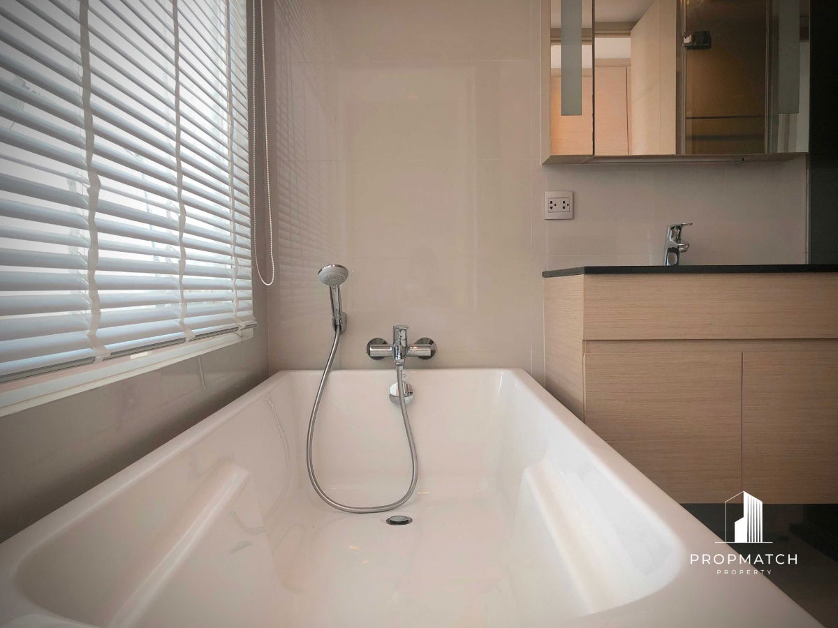 รูป ✨Flash Deal ✨Via Botani Sukhumvit 47 ( 2 Bed 2 Bath 70 SQM.) พร้อมอยู่ ! เพียง 50,000 บาทต่อเดือน Tel.0981315848 @propmatch - รูปที่ 9/10