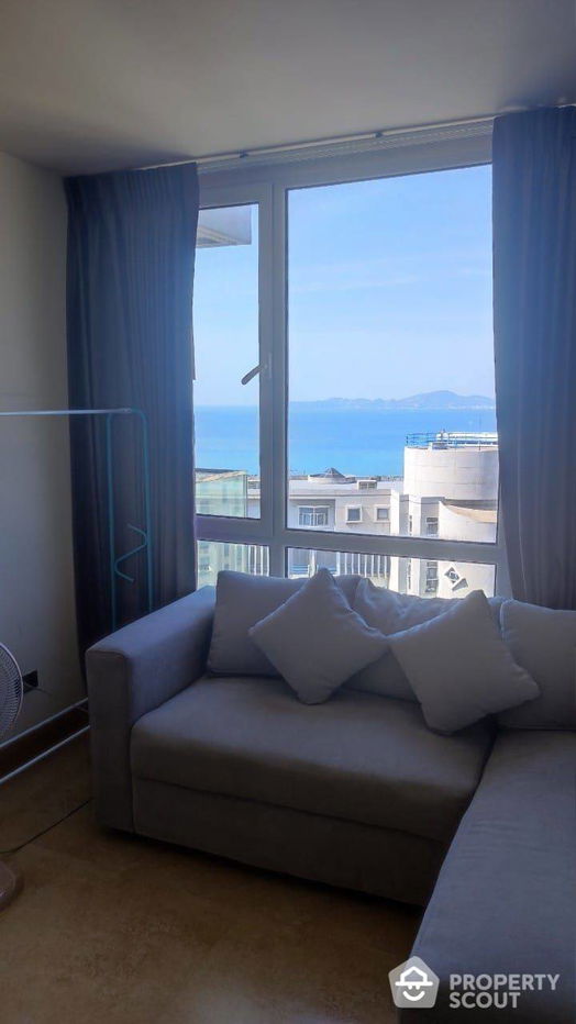 picture 1-BR Condo at The Cliff Pattaya close to Phratamnak (ID 1611485) - 3/12