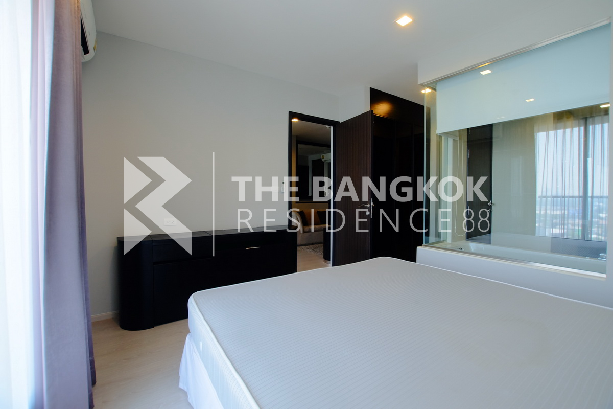 picture RHYTHM Sukhumvit 44/1 Luxury Unit, Ready for You Without the Wait near BTS Phra Khanong - 1/10