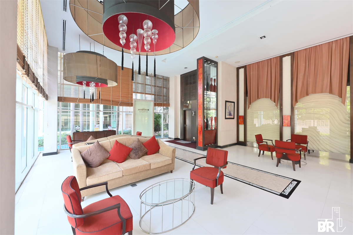picture The Address Sukhumvit 42 Live the Luxury Style in a High-potential Location near BTS Ekkamai - 5/9