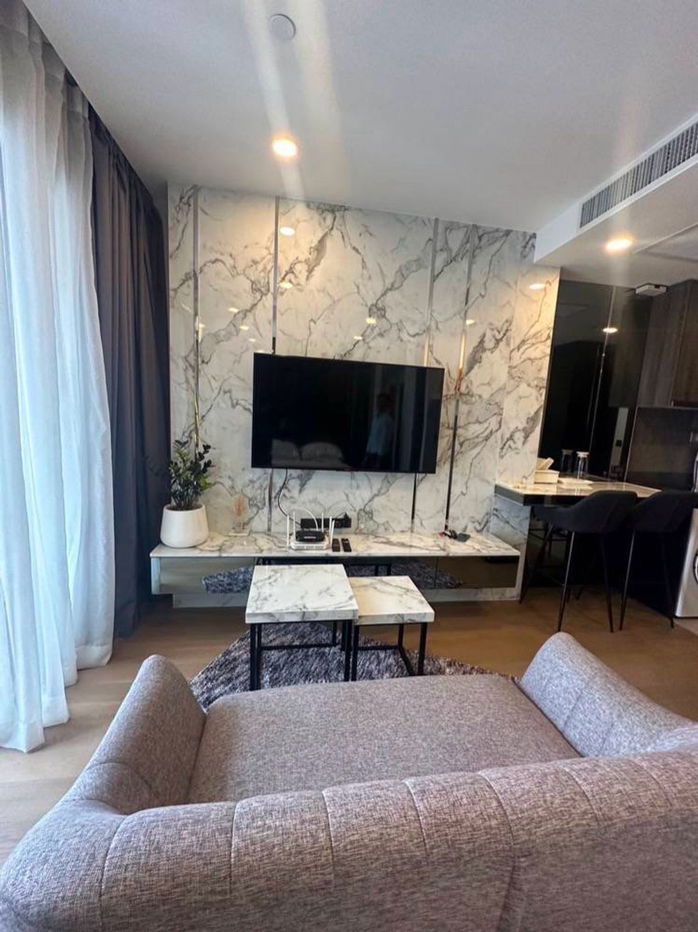 picture Code: KJ7252  for rent Ashton Chula - Silom // Line ID: @kjcondo (with @) // - 7/14