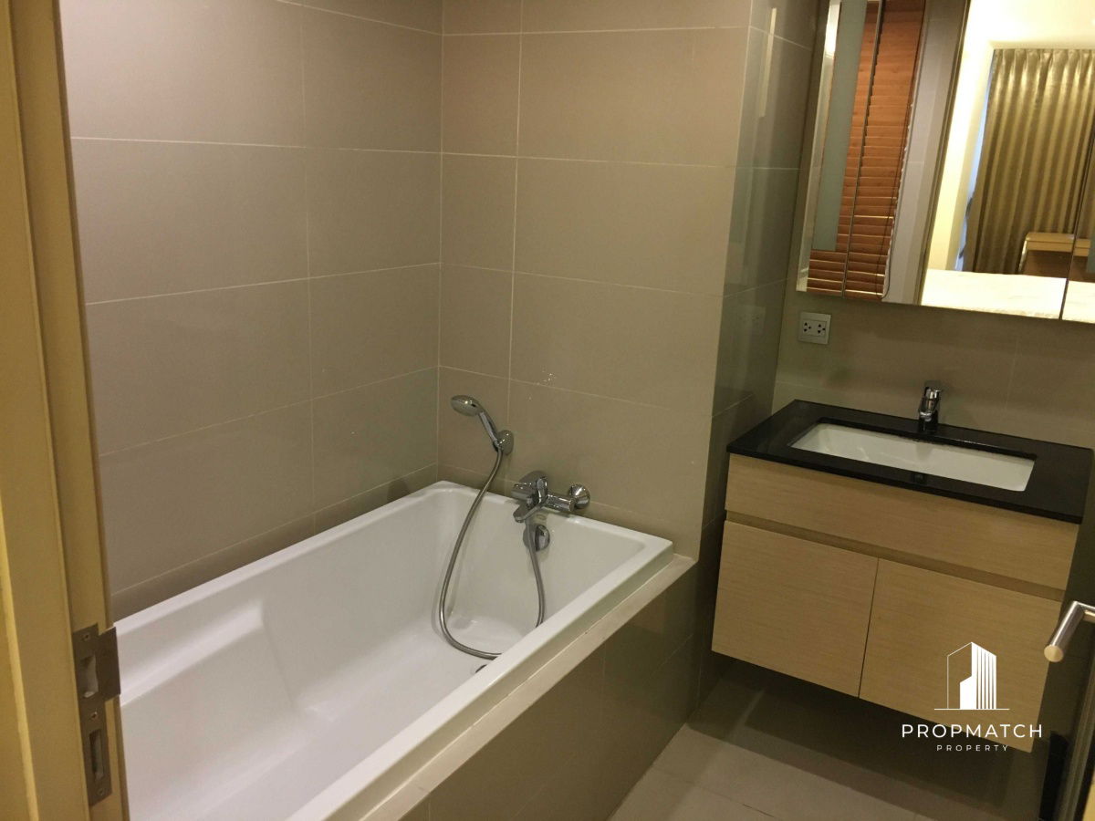 รูป ✨Flash Deal ✨Via Botani Sukhumvit 47 (1 Bed 1 Bath 40 SQM.) พร้อมอยู่ ! เพียง 30,000 บาทต่อเดือน Tel.0981315848 @propmatch - รูปที่ 4/5