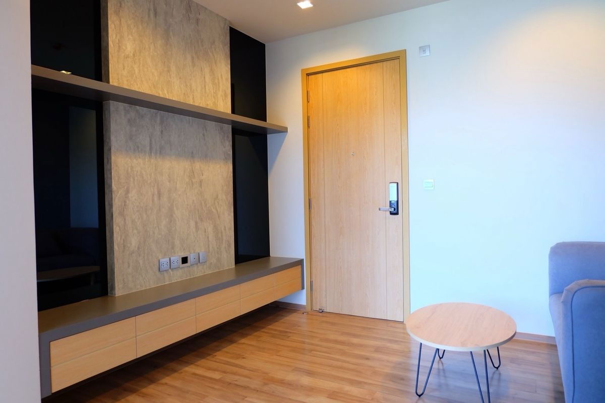 picture Code: KJ7257  for rent THE LINE Jatujak - Mochit // Line ID: @kjcondo (with @) // - 5/10
