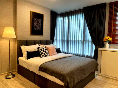 Condos for rent : P1023 Condo for rent XT Huaikhwang, next to MRT Huai Khwang, very beautiful room, fully furnished, ready to move in.