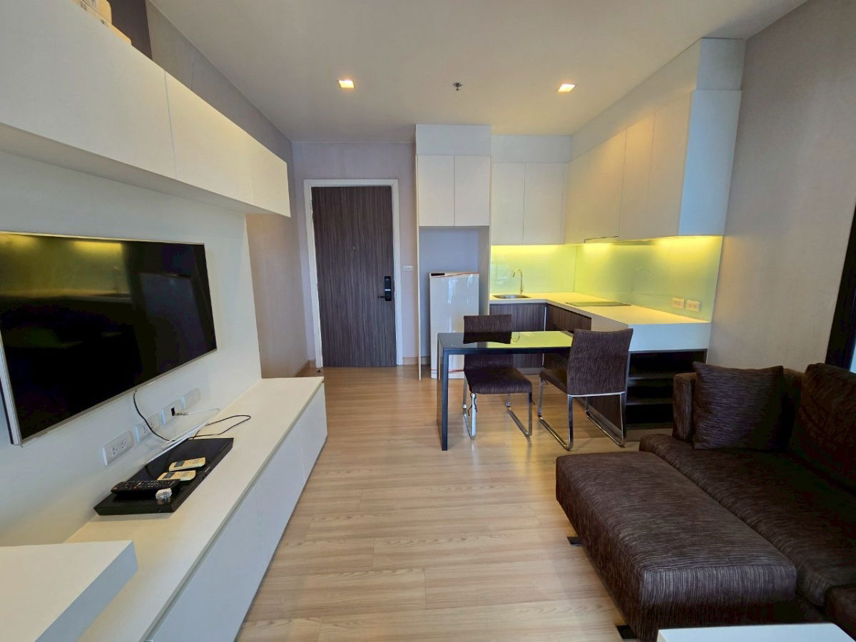 picture For Rent! Urbano Absolute Sathon-Taksin (Krungton BTS, The Icon Siam) Unit: 1Bedroom (38 sq.m.), 12Floor - 11/14