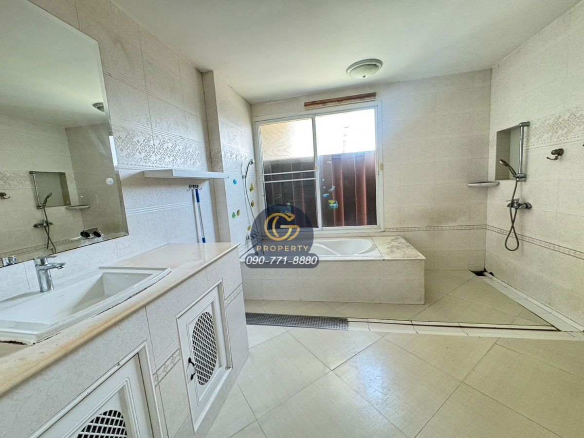 picture 🏡For rent: The Boulevard Sriracha Village, 4 bedrooms / 4 bathrooms - 35/49