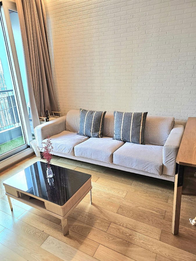 picture Code: KJ7258  for rent The Address Asoke  // Line ID: @kjcondo (with @) // - 4/8