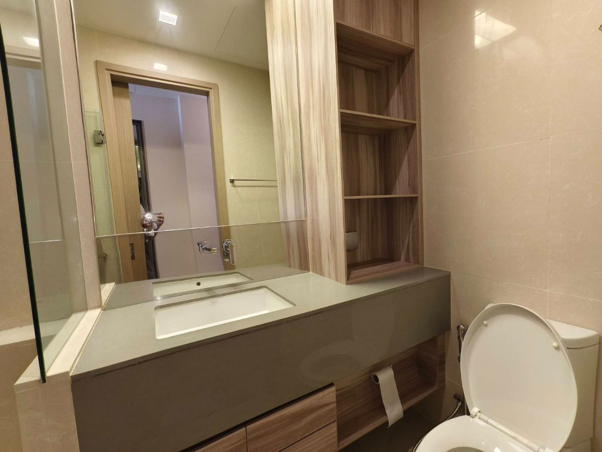 รูป Condo for rent : The ESSE Asoke( BTS Asoke) MK-02  line @livingbkk - รูปที่ 13/19