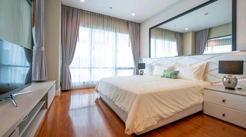 Bright Sukhumvit 24 | BTS Phrom Phong