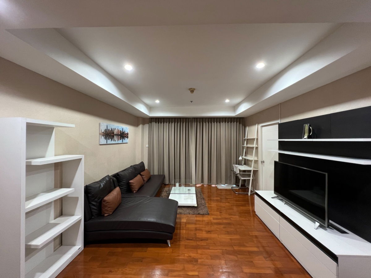 รูป Baan Siri 24 (บ้าน สิริ ทเวนตี้ โฟร์)  ขนาด 60 ตรม 1 ห้องนอน 1ห้องน้ำ ชั้น  8 - รูปที่ 2/19
