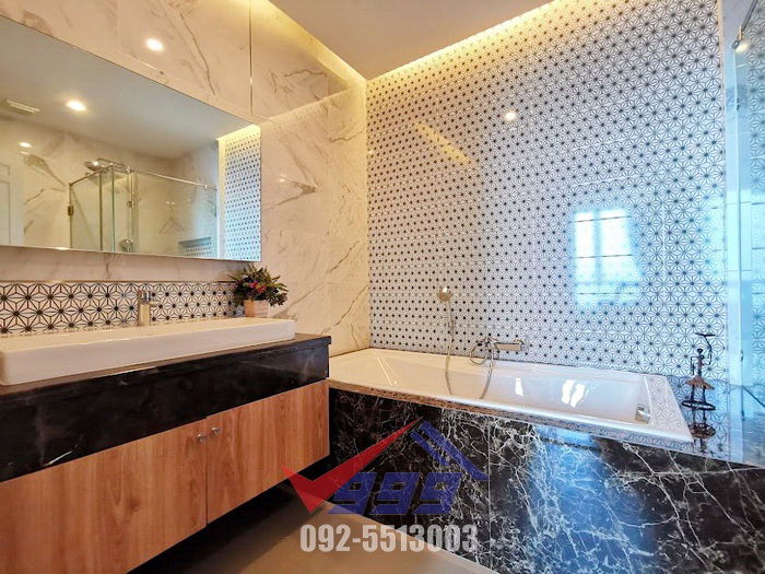 รูป ให้เช่าคอนโด เดอะโฟร์วิงส์ เรสซิเดนซ์  3 ห้องนอน Penthouse Duplex ใกล้ Brighton College Bangkok - รูปที่ 37/64
