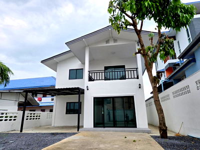 บ้านเดี่ยว บางใหญ่ นนทบุรี : ขายบ้าน 100 ตรว.คลองถนน ใกล้เวสเกต BTS บางใหญ่   