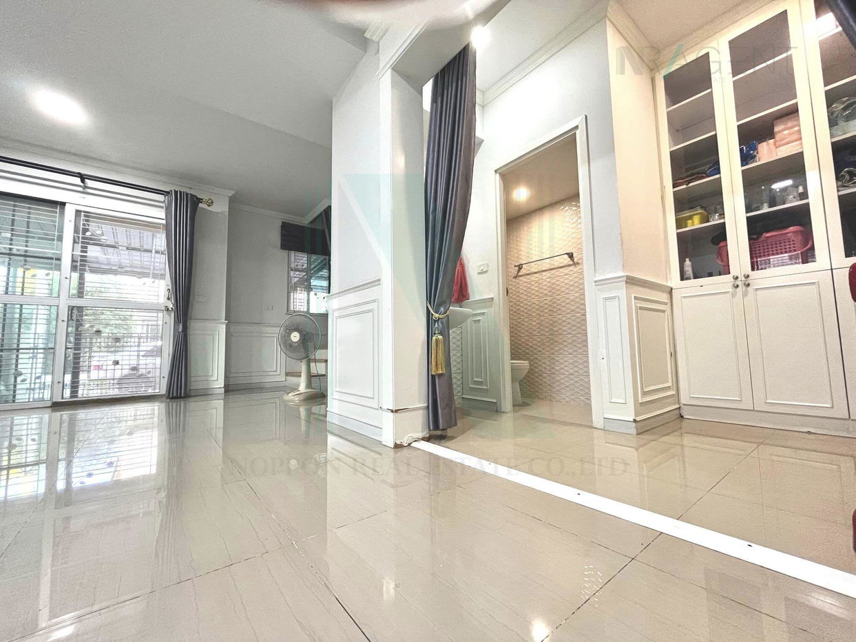 picture 🔺 For Sell Town house PRUKSA VILLE BANGNA-ABAC 2-story 3 bedroom 2 bathroom - 3/8