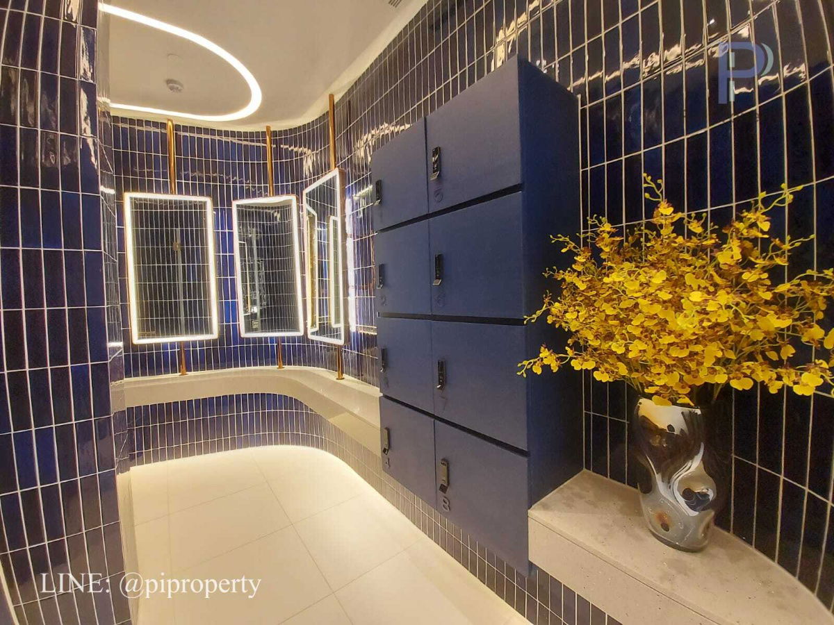 picture Freehold Fully furnished 1 bedroom unit for sale in XT Ekkamai of the Bangkok's core area. Enjoy an annual return of 4.26% upon purchase. - 5/24