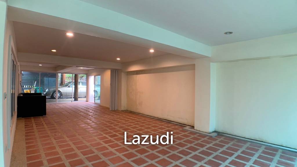 picture 6 Beds 4 Baths 350 SQ.M. Amorn Village - 32/39
