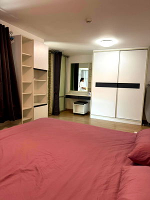 เช่าคอนโด ถนนรังสิต-นครนายก : zoom condo place รังสิต เช่า Duplex 2 ชั้น “ห้องริมมุมนอก