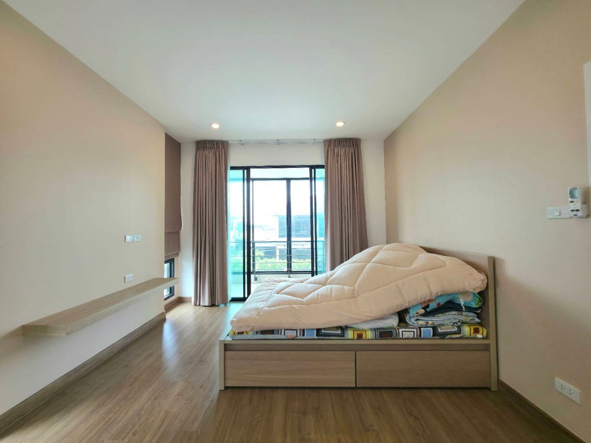 รูป ขายบ้านเดี่ยว 2 ชั้น หมู่บ้านภัทรีดา อเวนิว รังสิต คลอง2/2  - รูปที่ 35/54