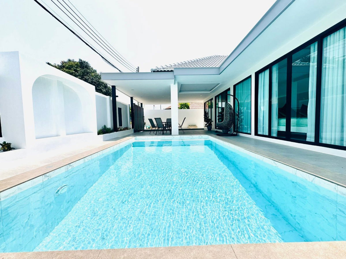 picture For sale pool villa Pattaya - Jomtien 10.9 M - 3/27