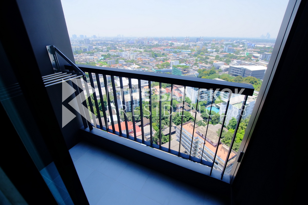 picture RHYTHM Sukhumvit 44/1 Luxury Unit, Ready for You Without the Wait near BTS Phra Khanong - 10/10